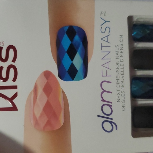 Nails - Picture 7 of 10